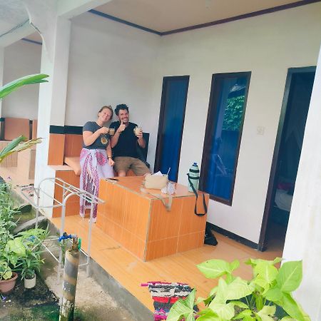 Aladdin Homestay Gili Air Exterior photo